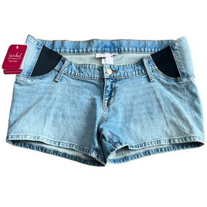Isabel Maternity by Ingrid & Isabel Under Belly Midi Maternity Jean Shorts Sz. 6